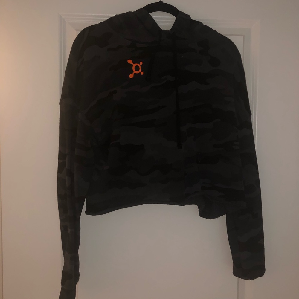 OrangeTheory Camo Cropped Hoodie